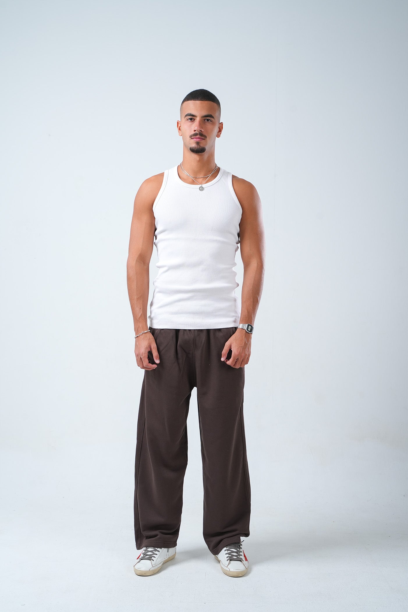 Wild Leg Sweatpants – Dark-Brown