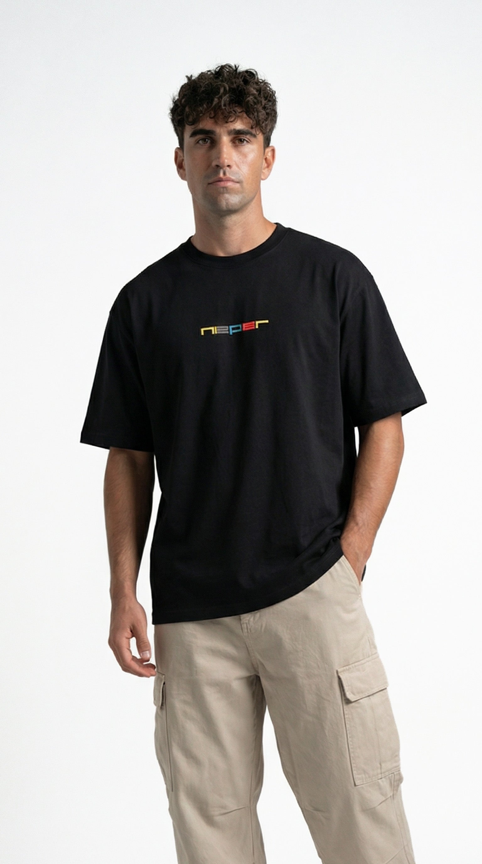 Nefertiti Frame Tee - Black