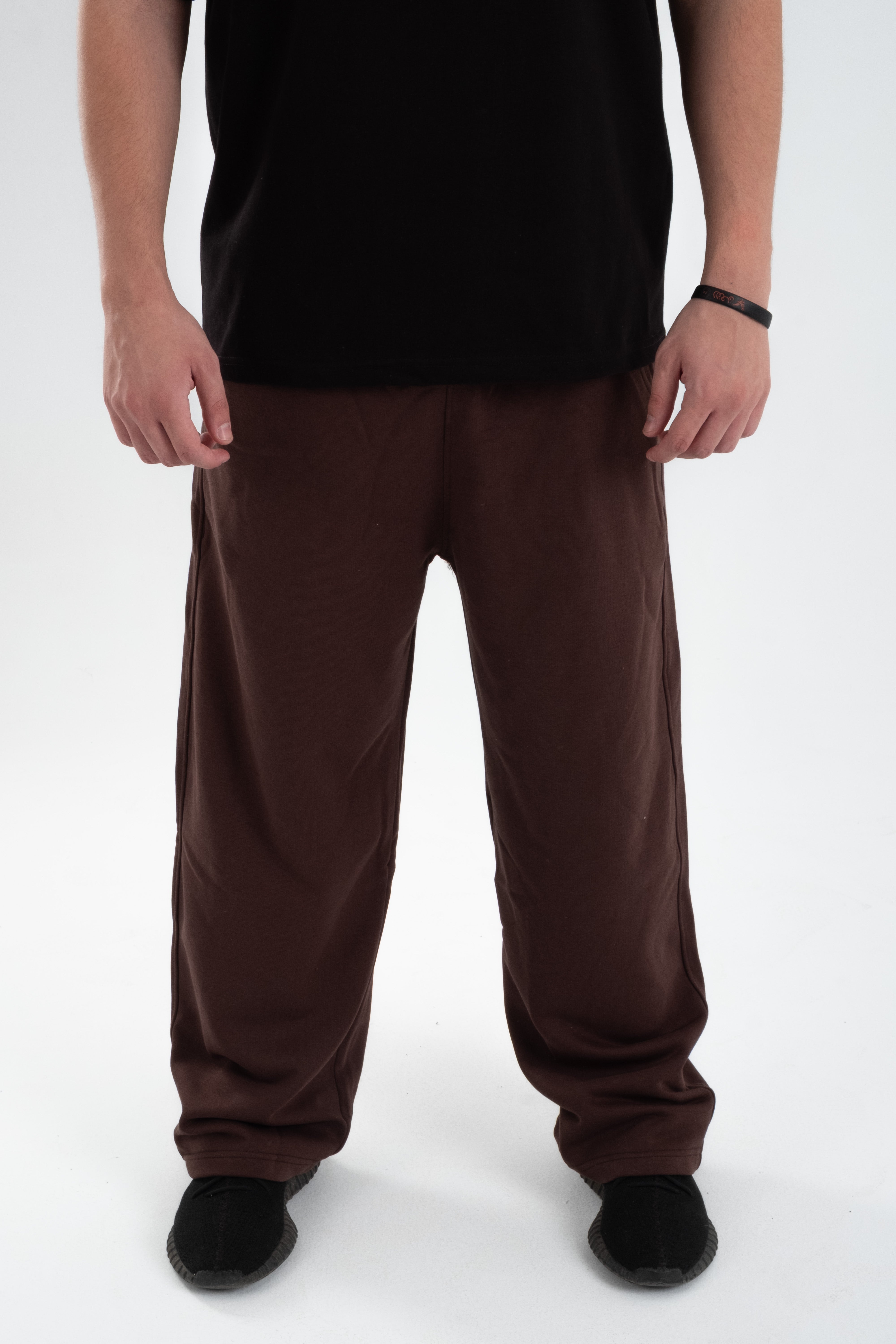 Wild Leg Sweatpants – Dark-Brown
