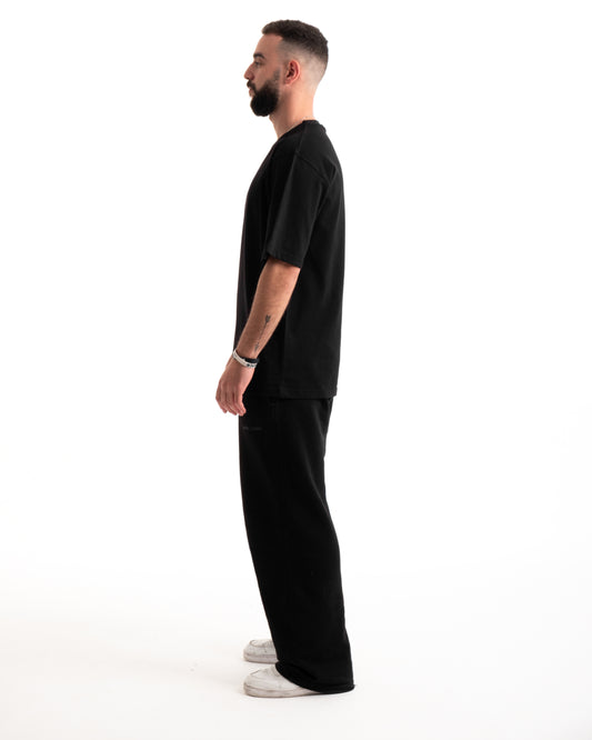 Black-Tee